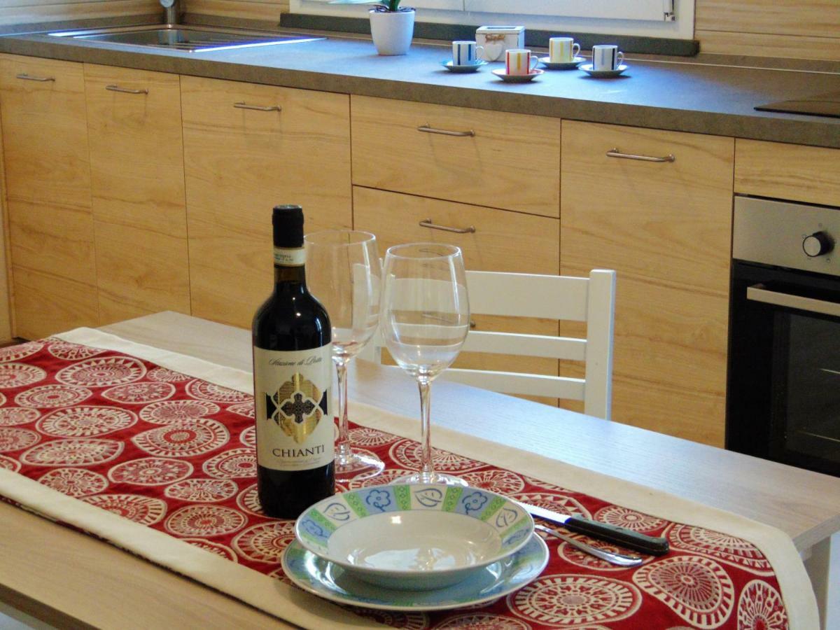 Marino Apartments Леванто Екстериор снимка